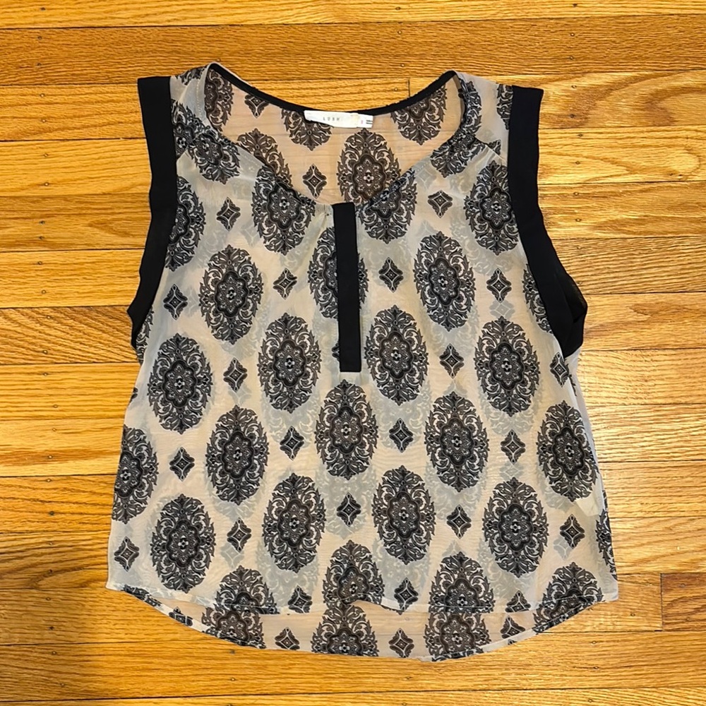 Sheer Putty & Black Print Tank